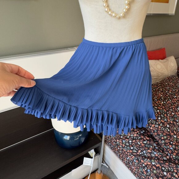 - Banana Republic Tiered Electric Pleated Skirt Royal Blue Flowy US 4 - 1H2785 - Picture 9 of 9